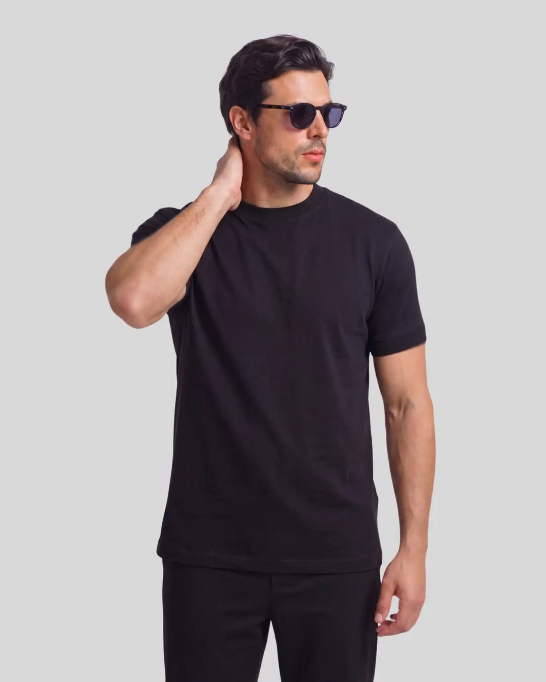 Çımalı Kol Manşetli Düz Basic Tshirt | Regular Fit - Siyah
